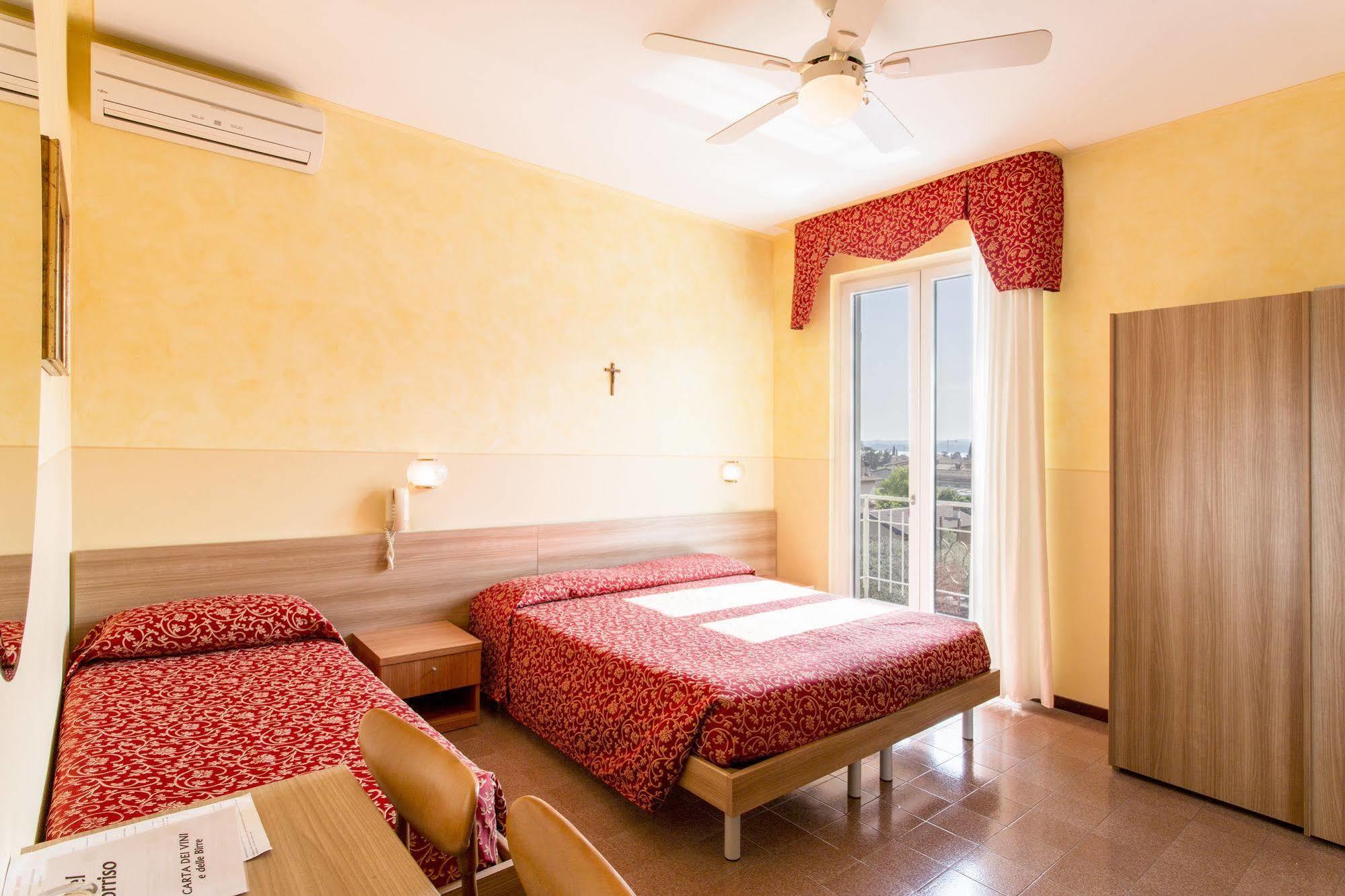 Hotel Sorriso توسكولانو ماديرنو المظهر الخارجي الصورة