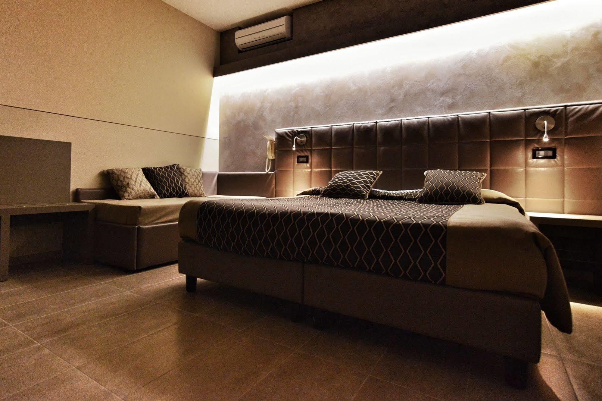 Hotel Sorriso توسكولانو ماديرنو المظهر الخارجي الصورة