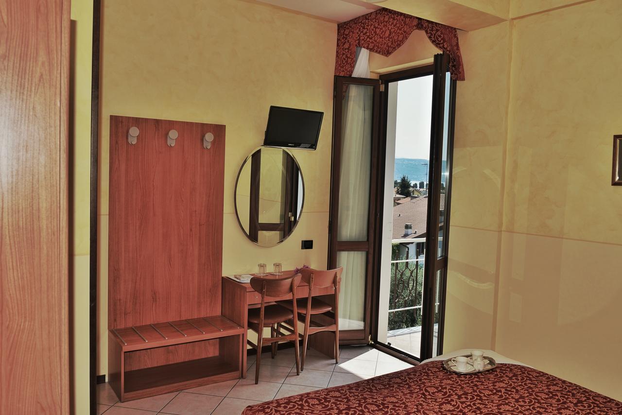 Hotel Sorriso توسكولانو ماديرنو المظهر الخارجي الصورة
